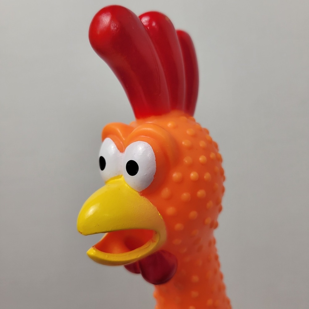 Dave‎ & Buster's Screaming Rubber Chicken 13" Novelty Toy Sound